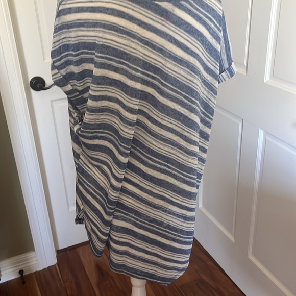 Tunic top - Picture 2 of 8